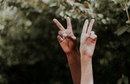 priscilla-du-preez-KNf9AeHpI9o-unsplash